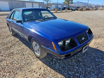  Salvage Ford Mustang