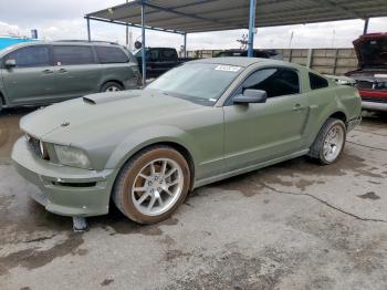  Salvage Ford Mustang