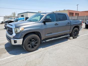 Salvage Toyota Tundra