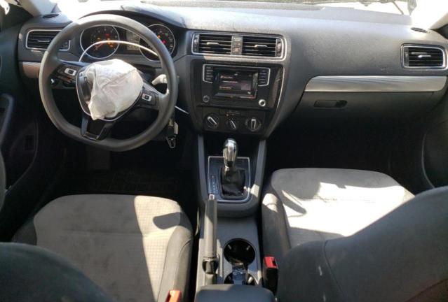 Volkswagen Jetta S Image 4