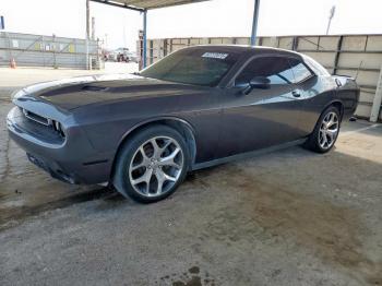  Salvage Dodge Challenger