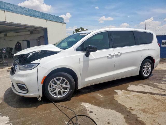  Salvage Chrysler Pacifica