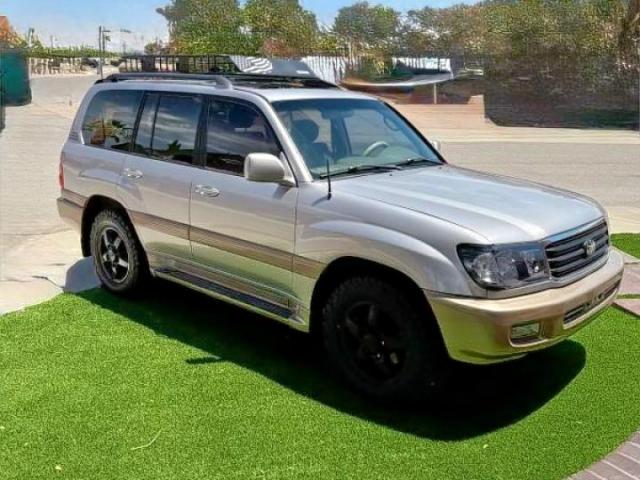  Salvage Toyota Land Cruis