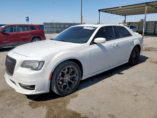  Salvage Chrysler 300