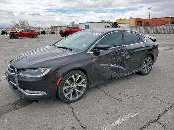  Salvage Chrysler 200