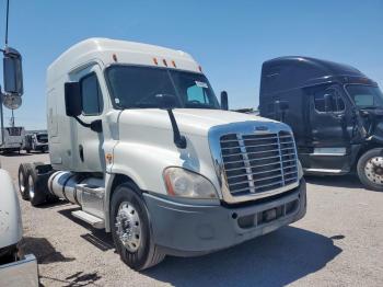  Salvage Freightliner Cascadia