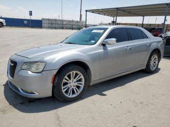  Salvage Chrysler 300