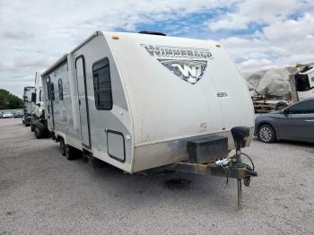  Salvage Winnebago Minnie