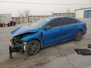  Salvage Kia Forte