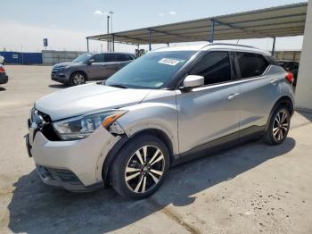  Salvage Nissan Kicks