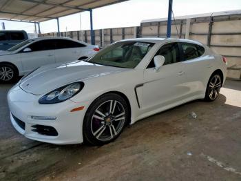  Salvage Porsche Panamera