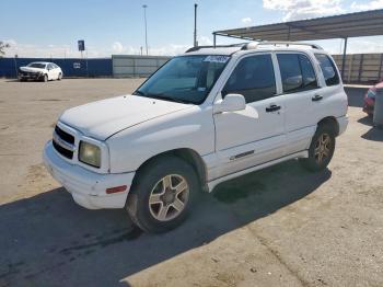  Salvage Chevrolet Tracker
