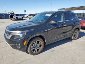  Salvage Kia Seltos