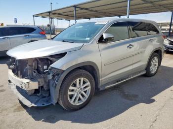  Salvage Toyota Highlander