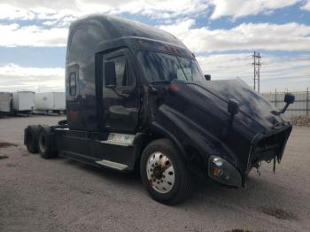  Salvage Freightliner Cascadia 1