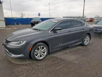 Salvage Chrysler 200