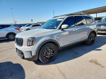  Salvage Kia Telluride