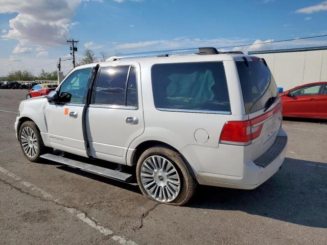 Lincoln Navigator Image 4