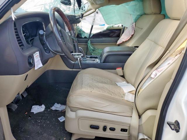 Lincoln Navigator Image 7