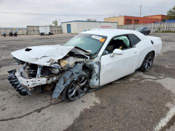  Salvage Dodge Challenger