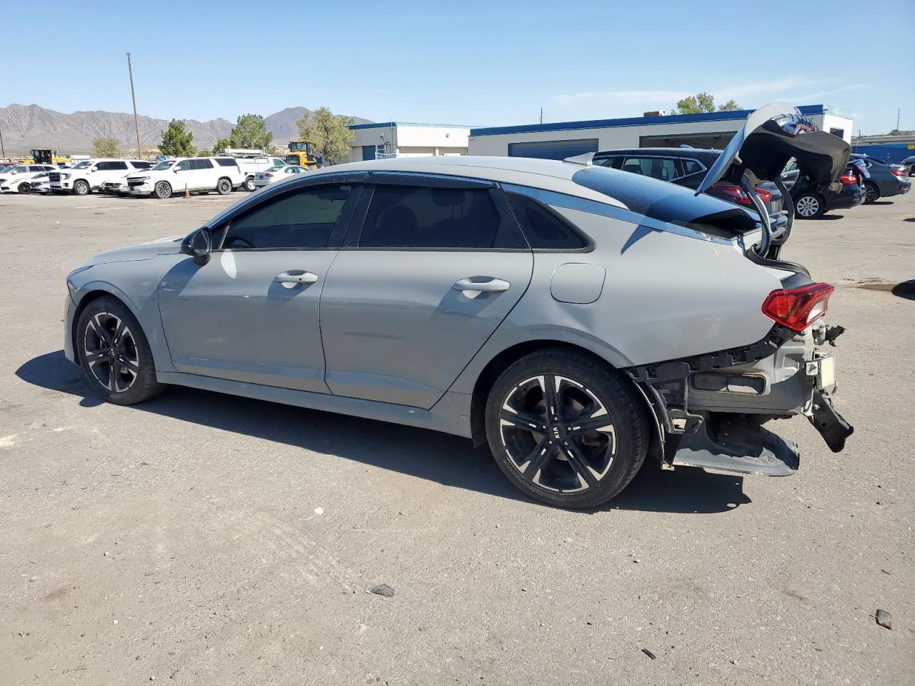 Kia K5 Gt Line Image 6