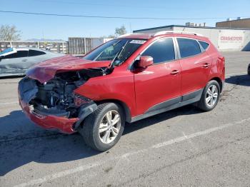 Salvage Hyundai TUCSON