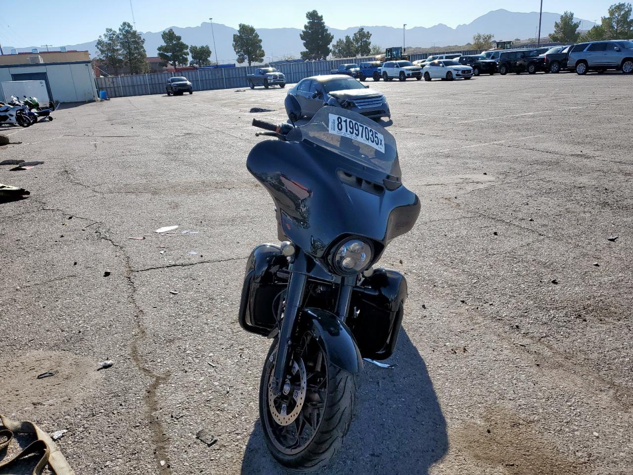 Harley-Davidson Flhxst Image 5