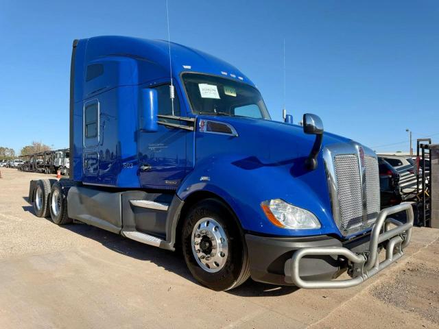  Salvage Kenworth Constructi