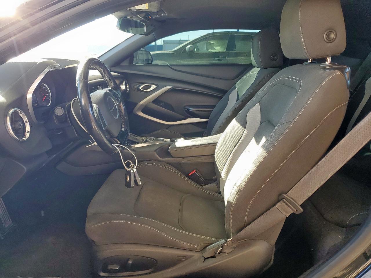 Chevrolet Camaro Ls Image 10