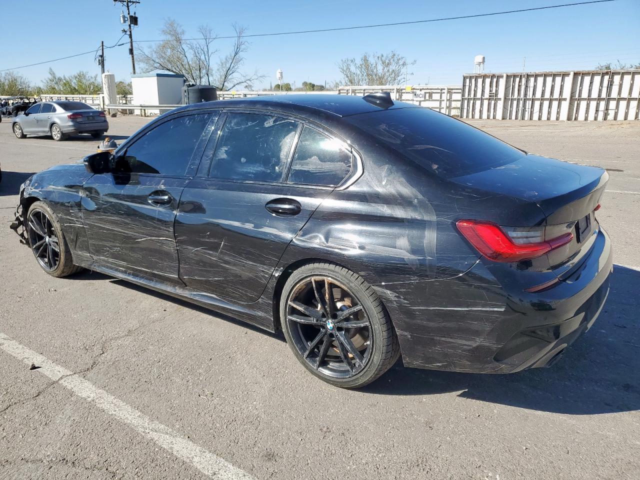 BMW 3 Series Image 2