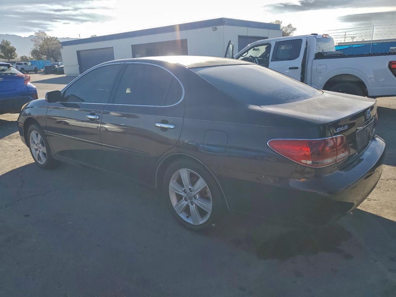 Lexus Es 330 Image 2