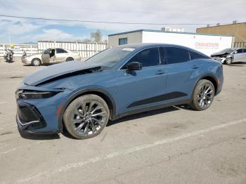  Salvage Toyota Crown Xle