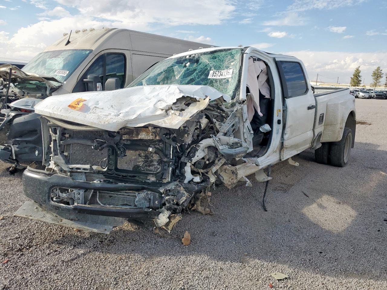 Ford F-350 Super Duty Image 1