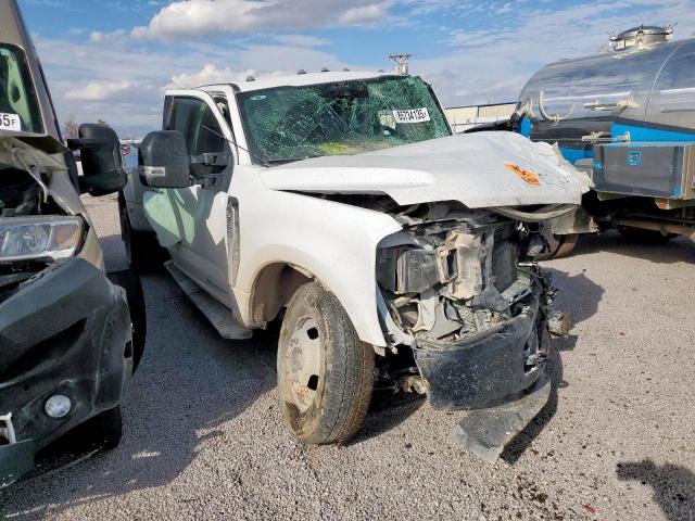 Ford F-350 Super Duty Image 4