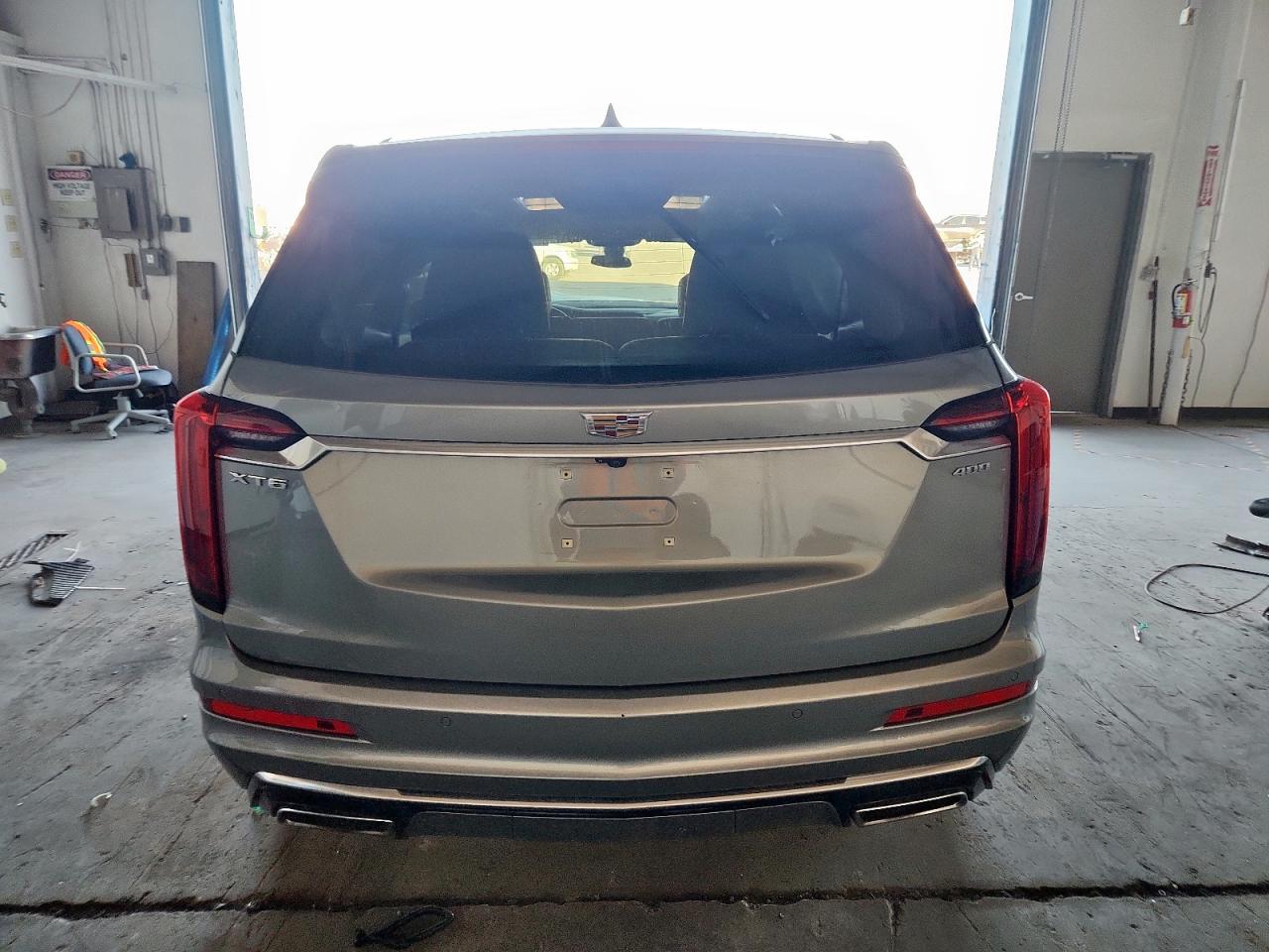 Cadillac XT6 Premium Luxury Image 11