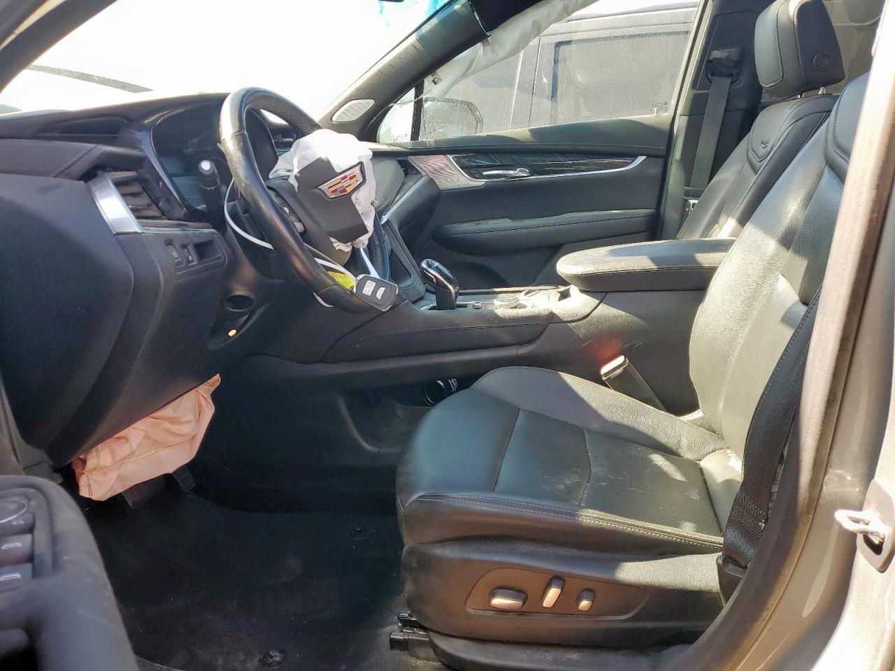 Cadillac XT6 Premium Luxury Image 6