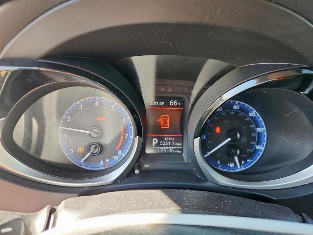 Toyota Corolla L Image 4