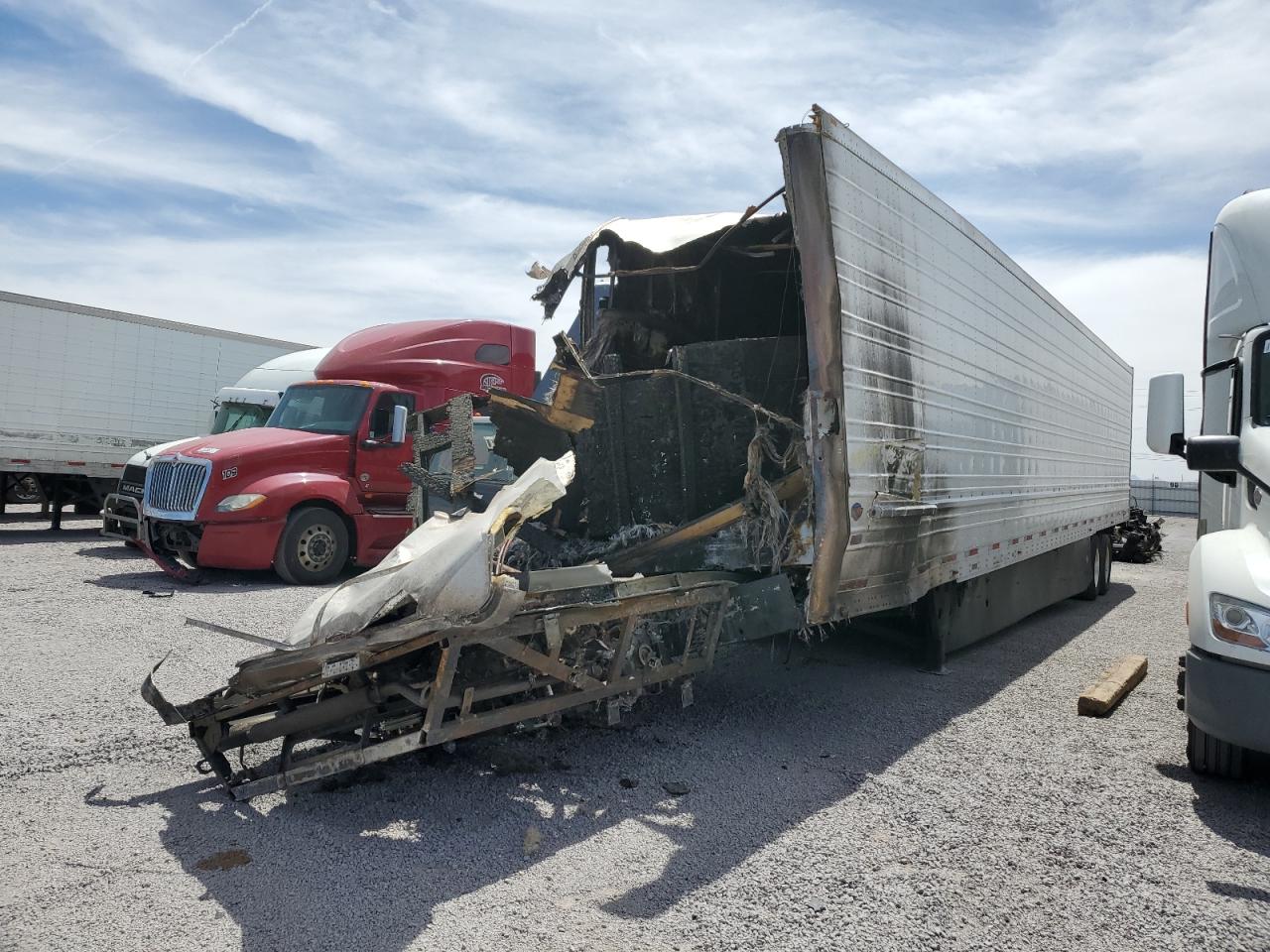 Utility Reefer Image 4