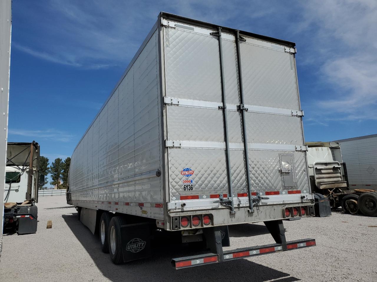 Utility Reefer Image 2