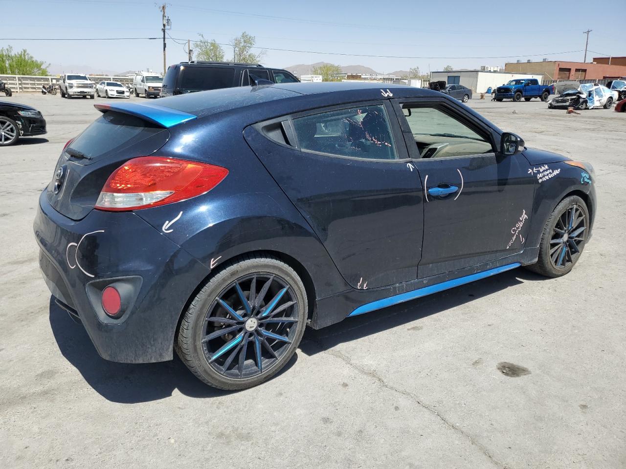Hyundai VELOSTER Turbo Image 3