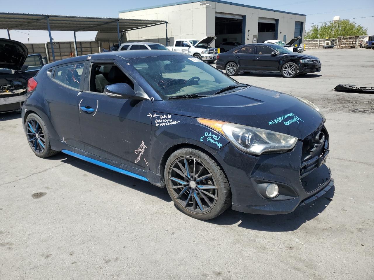Hyundai VELOSTER Turbo Image 4