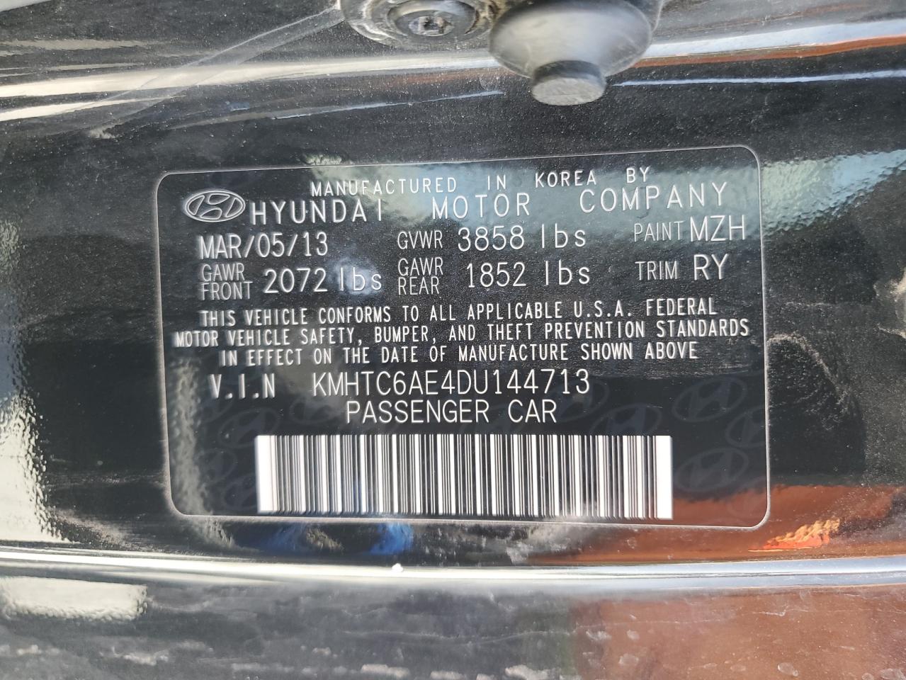 Hyundai VELOSTER Turbo Image 2