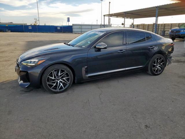  Salvage Kia Stinger