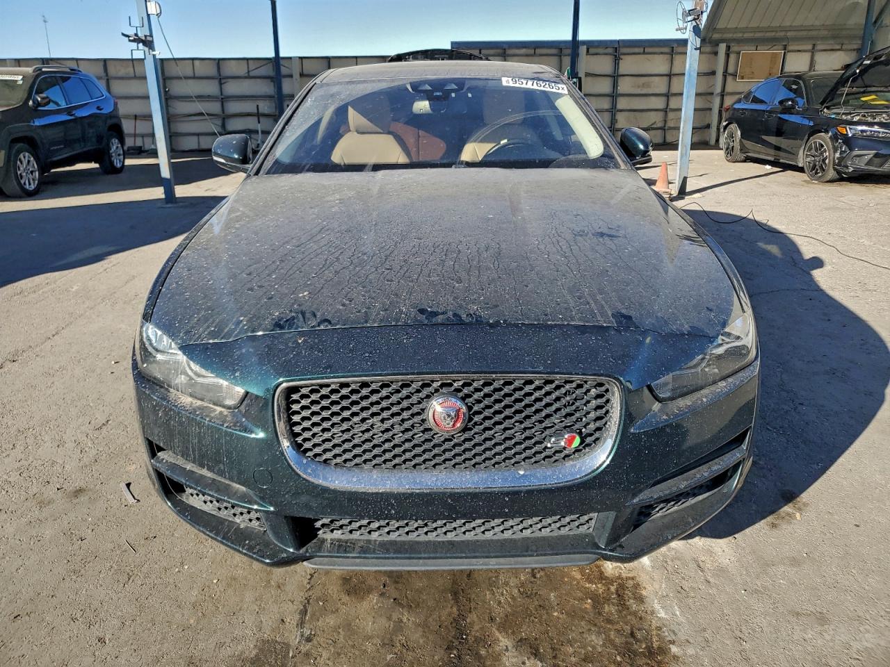 Jaguar XE Premium Image 3