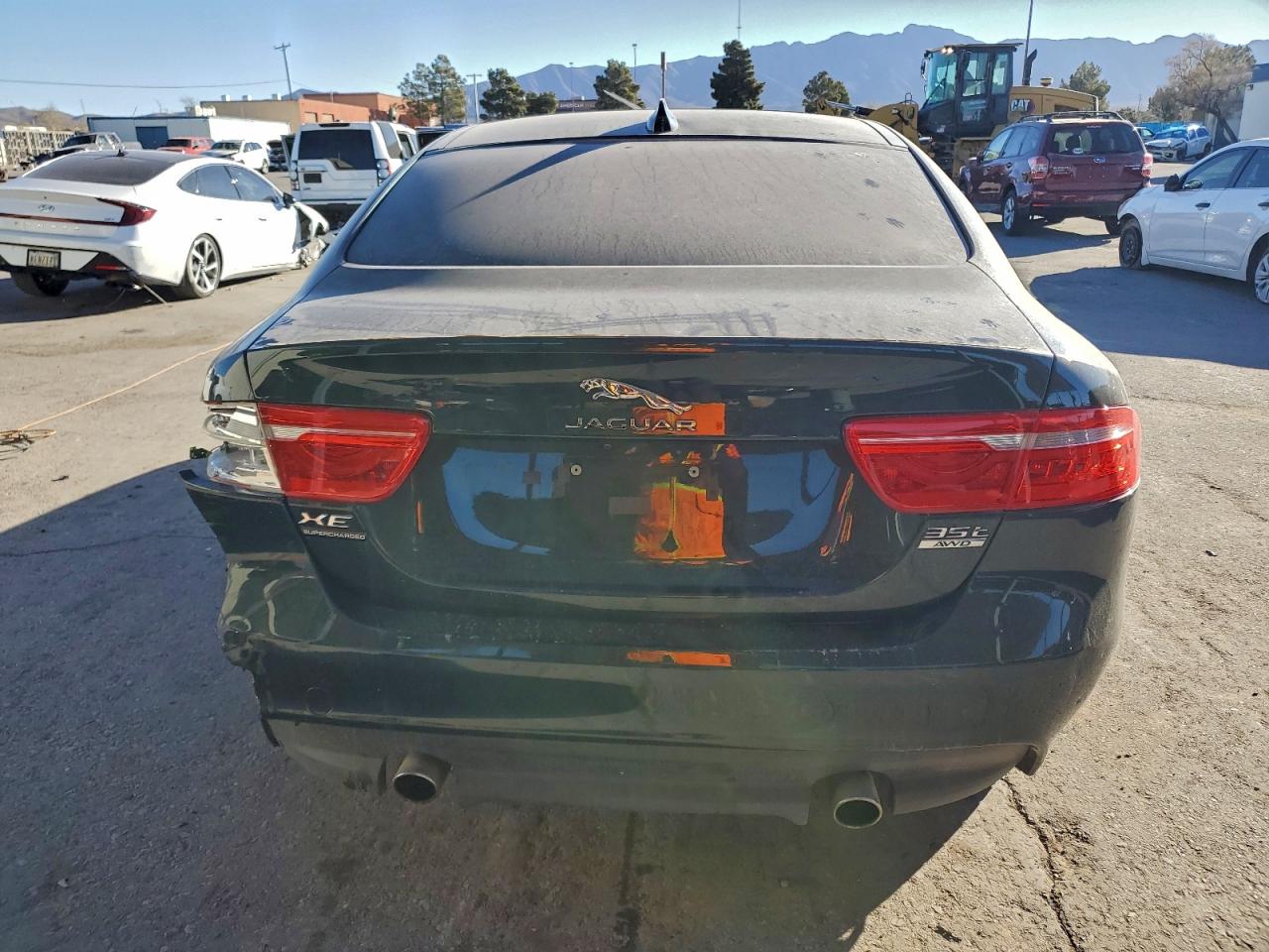 Jaguar XE Premium Image 11