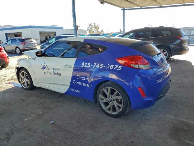 Hyundai VELOSTER Image 2
