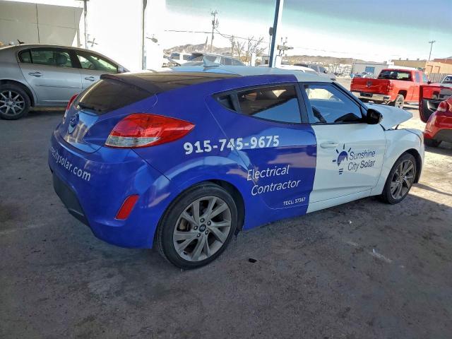 Hyundai VELOSTER Image 10