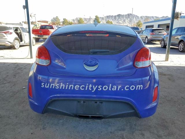 Hyundai VELOSTER Image 8