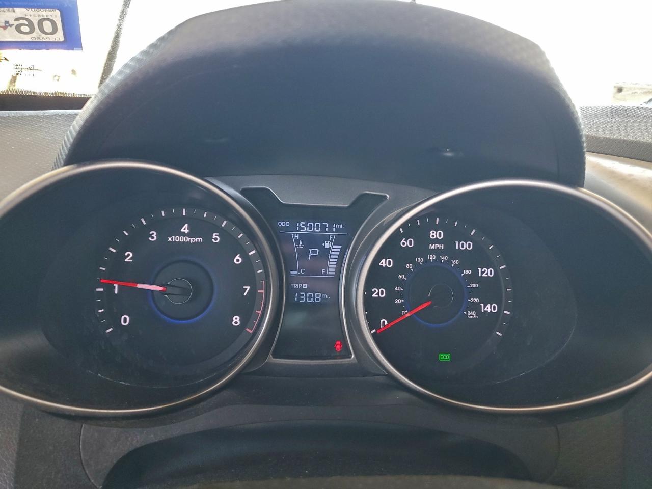 Hyundai VELOSTER Image 6