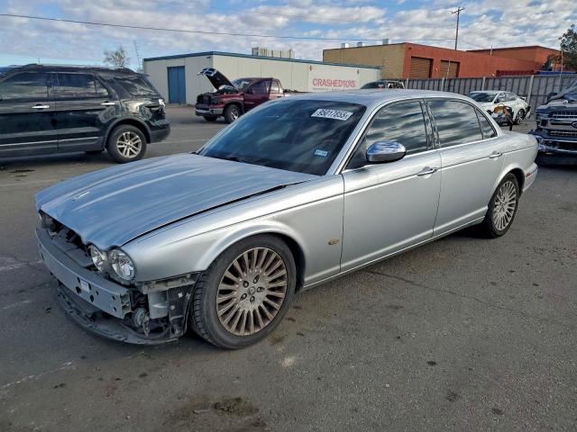  Salvage Jaguar XJ